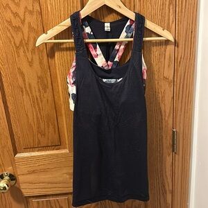Lululemon top with built in sports bra